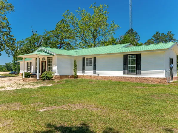 8109 8th St, Laurel Hill, FL 32567