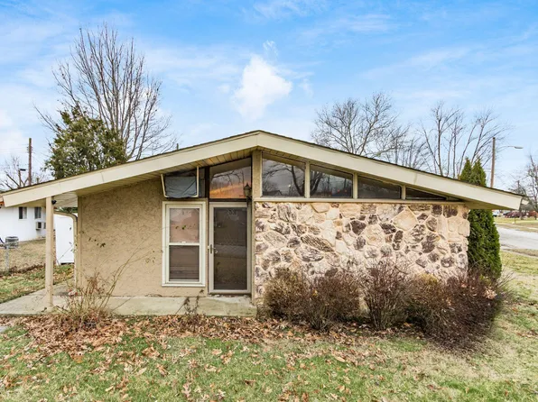 616 Holly Hill Dr, Columbus, OH 43228