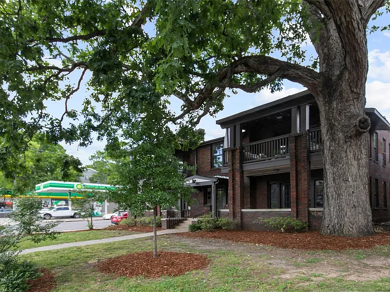 Greenview Apartments - Forest Park — Photo 15