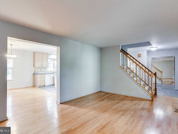 5th image of 14434 Turbridge Ct