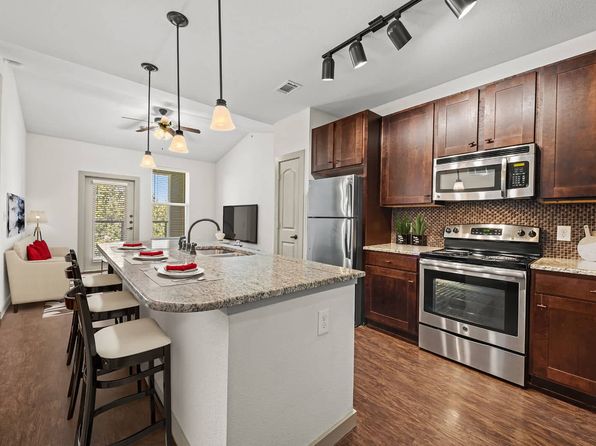 Sonterra Blue | 922 E Sonterra Blvd, San Antonio, TX