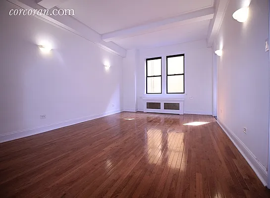 Rented by Corcoran | media 23