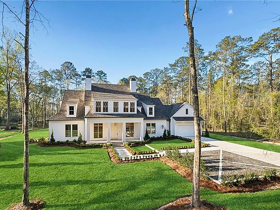 2nd image of 557 Brewster Rd