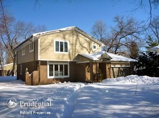 703 Town Pl, Hinsdale, IL 60521