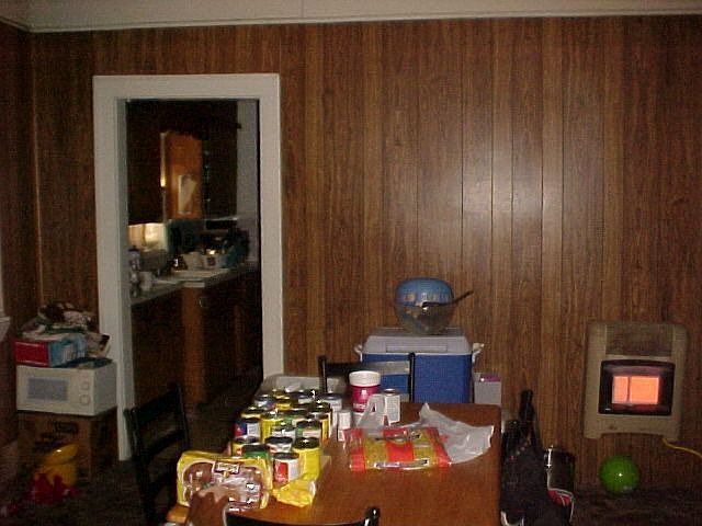 2nd image of 726 E 6th St