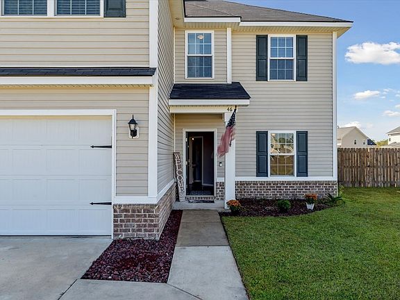 5th image of 46 Bridle Way NE