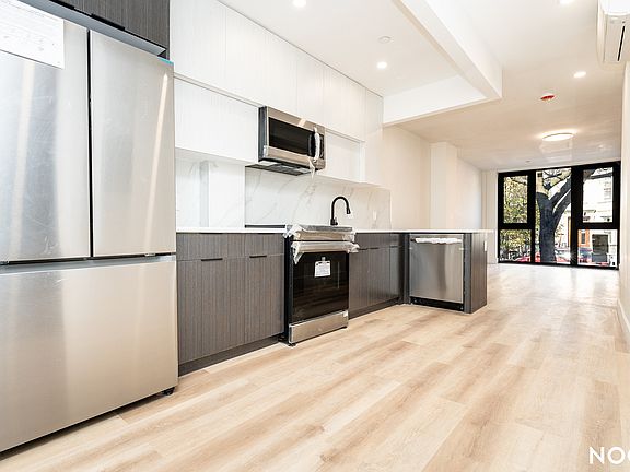 5th image of 166 Martense St #1D