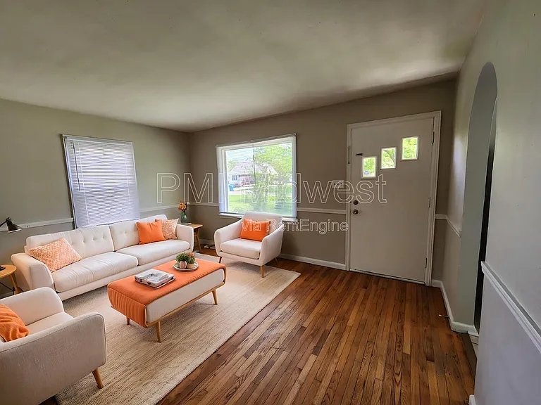 354 S Biltmore Ave — Photo 3