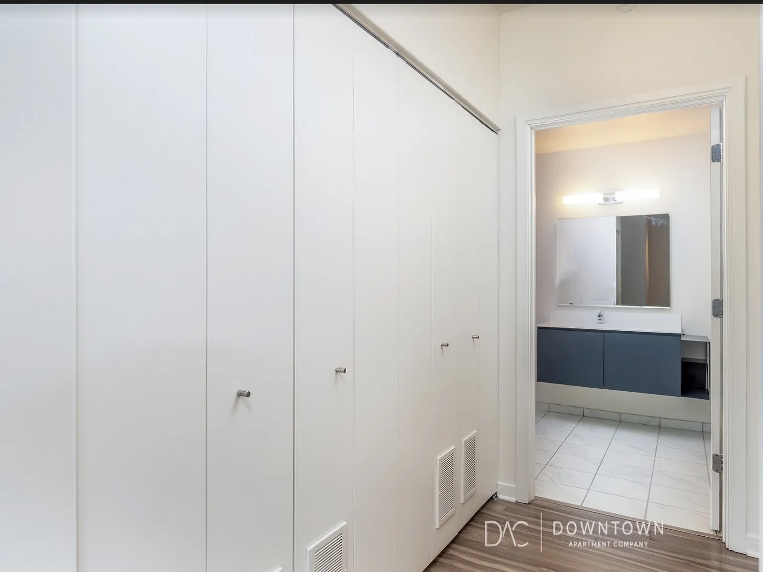 Studio, 538 sqft, $2,024 — Photo 3