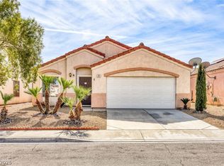 717 Moonlight Mesa Dr, Henderson, NV 89011