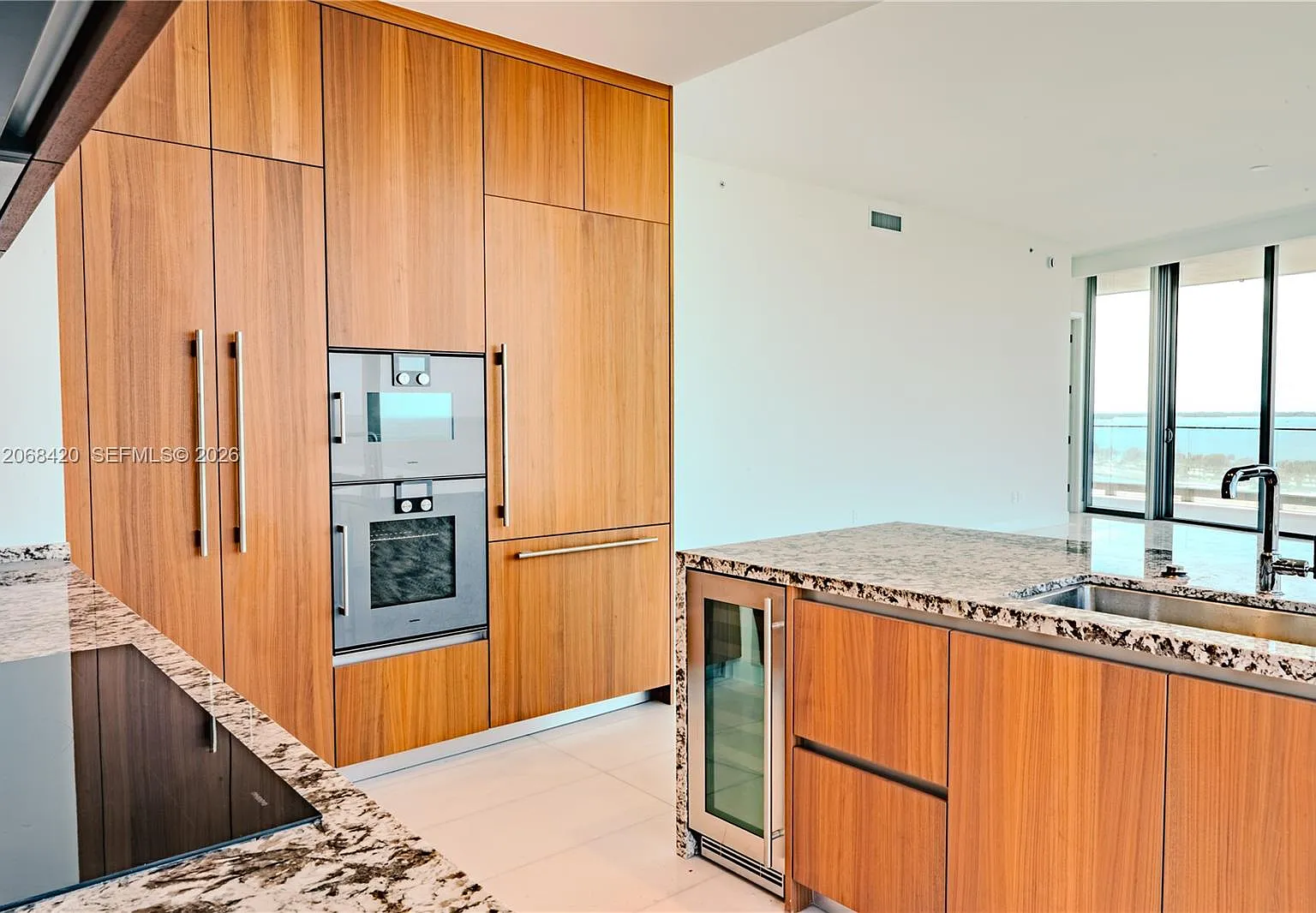 Una Residences — Photo 4