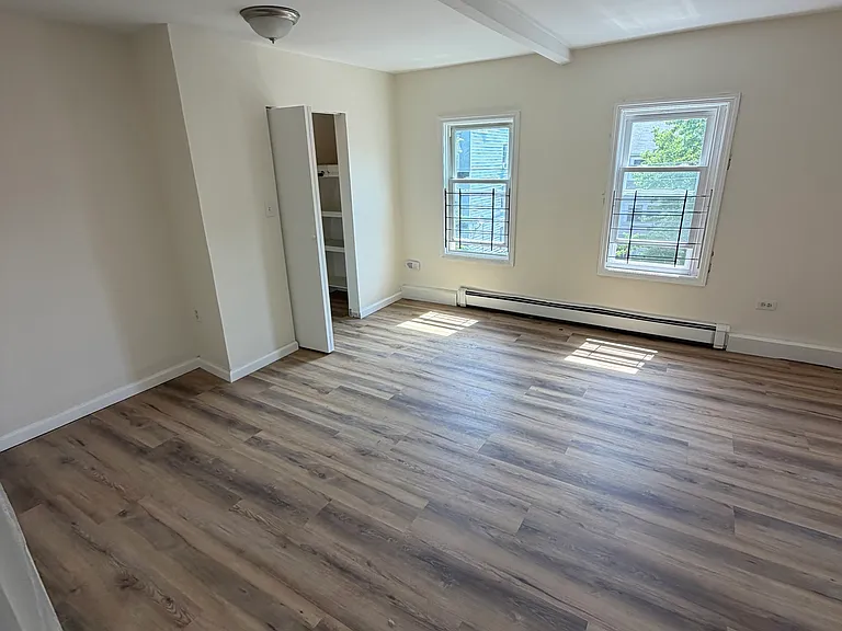 64 N 13th St #3 — Photo 2