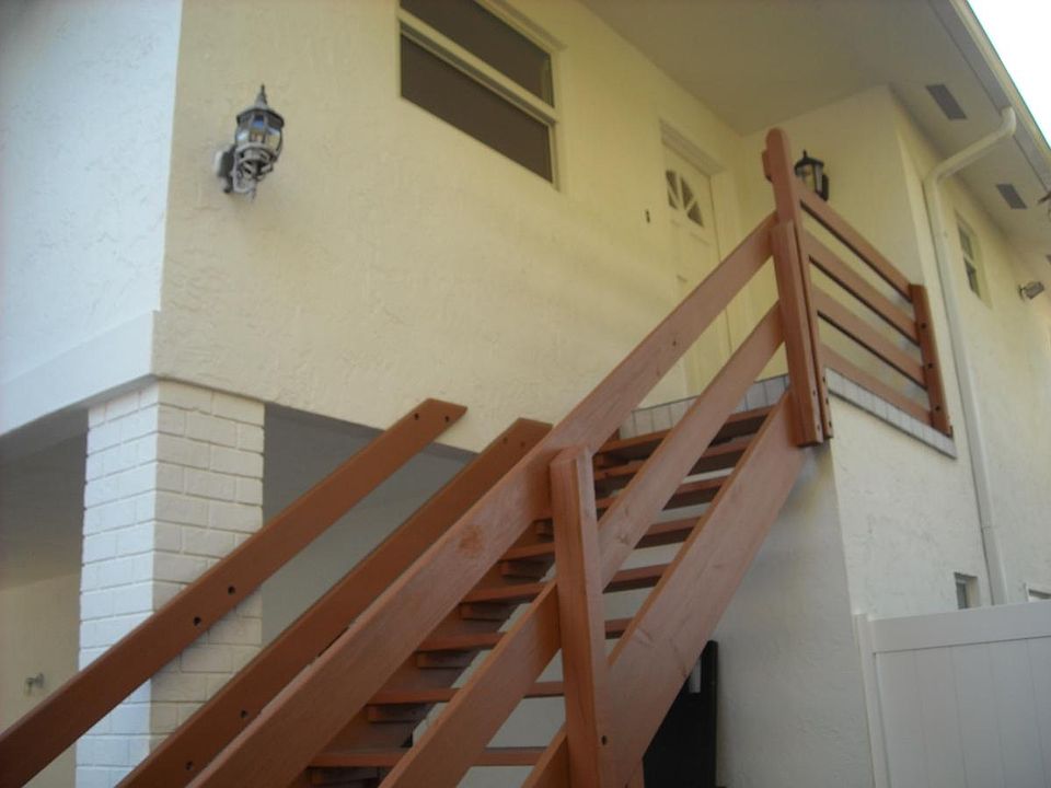 Your carriage house 3 blocks from Atlantic Ave
