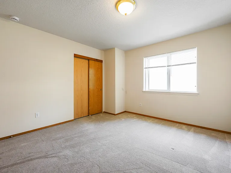 2819-2835 SE 90th Pl — Photo 12
