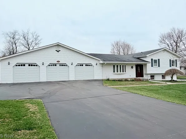 1270 Parshall St, Wellsville, OH 43968