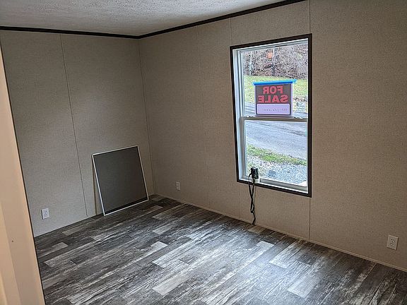 3rd image of 2660 Anderson St #10
