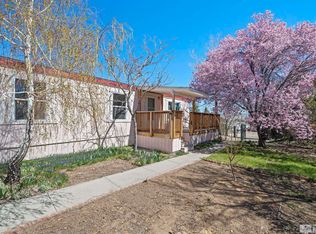 5755 Prospect Cir, Sun Valley, NV 89433