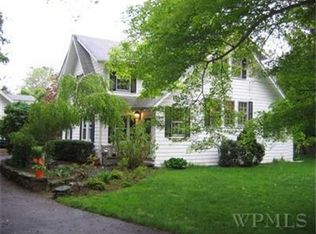 7 Pine Ln, Rye, NY 10580