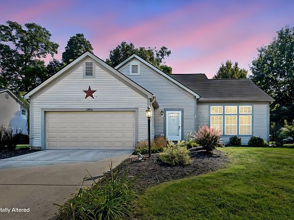 2nd image of 3992 Silverglade Ct