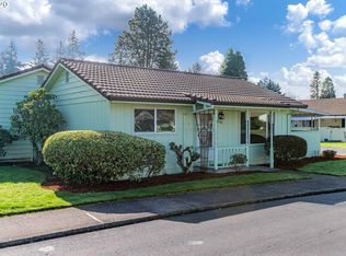 12540 SE Main St, Portland, OR 97233