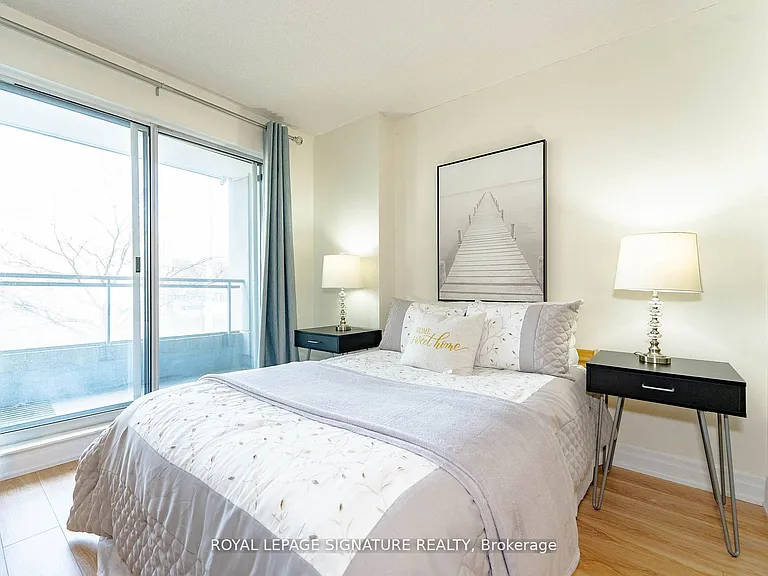 21 Hillcrest Ave #209 — Photo 9