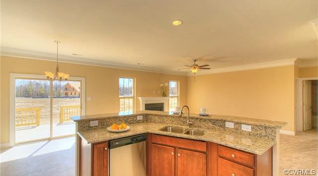 2nd image of 6407 Greyhaven Dr