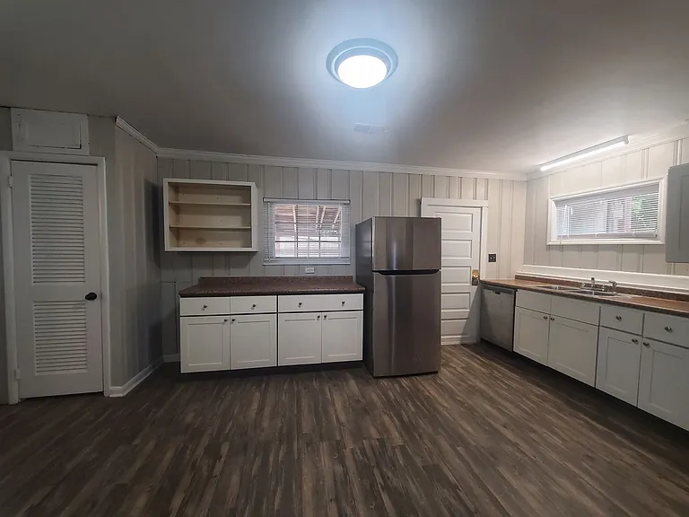 3104 Carlton Ave — Photo 7