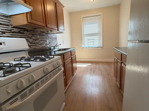 (undisclosed Address), Bronx, NY 10470
