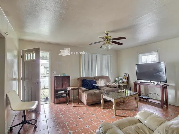 1432 S Meridian Ave, Wichita, KS 67213