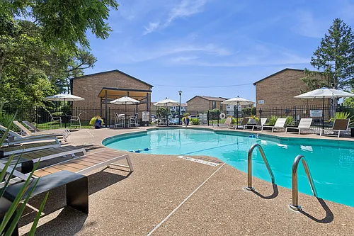 ReNew on Blues Apartments & Townhomes Photo 1