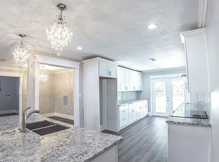 4630 Ella Blvd, Houston, TX 77018