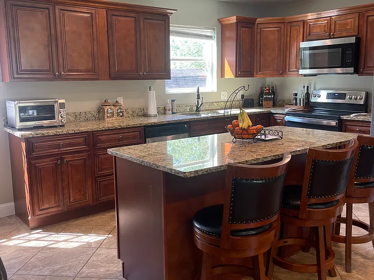 4208 Crosby Dr — Photo 6