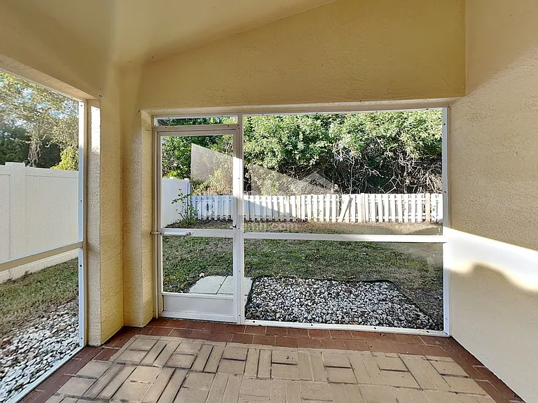12061 Winding Woods Way — Photo 21