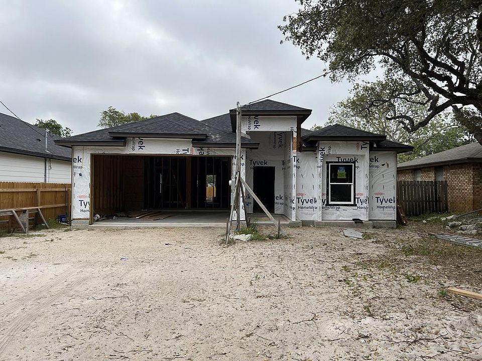 1253 S Whitney St, Aransas Pass, TX 78336 Zillow