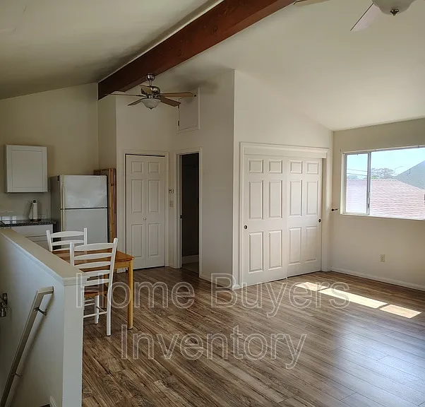 958 Terrace Ave — Photo 4