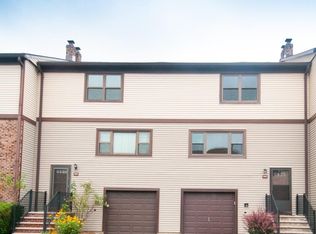 6806 Hana Rd, Edison, NJ 08817