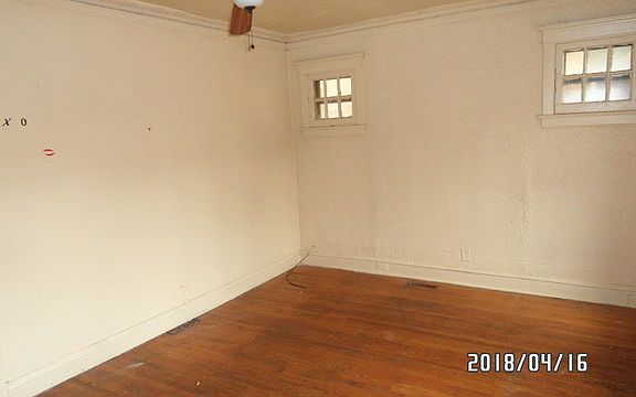 5th image of 7736 S Oglesby Ave