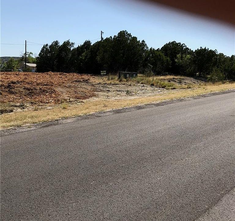 1st image of 21409 Highland Lake Dr