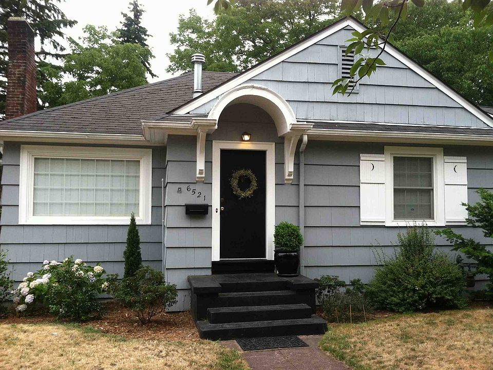 2nd image of 6521 30th Ave NE
