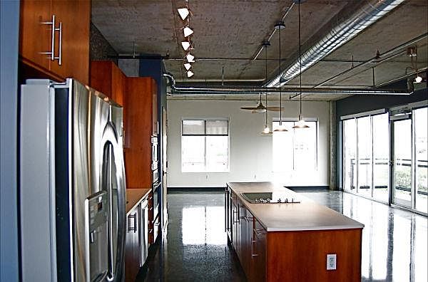 1st image of 4141 Pensylvania Ave #305