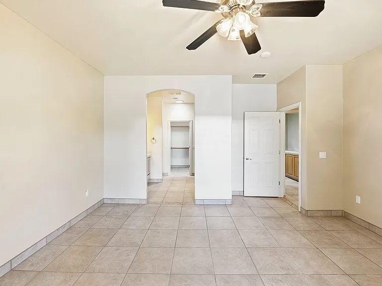 4212 S Hackberry Dr — Photo 19