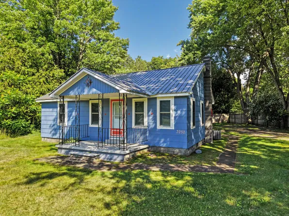3252 Us Highway 9, Peru, NY 12972