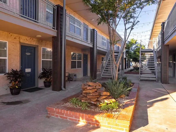 Courtyards by the Lake