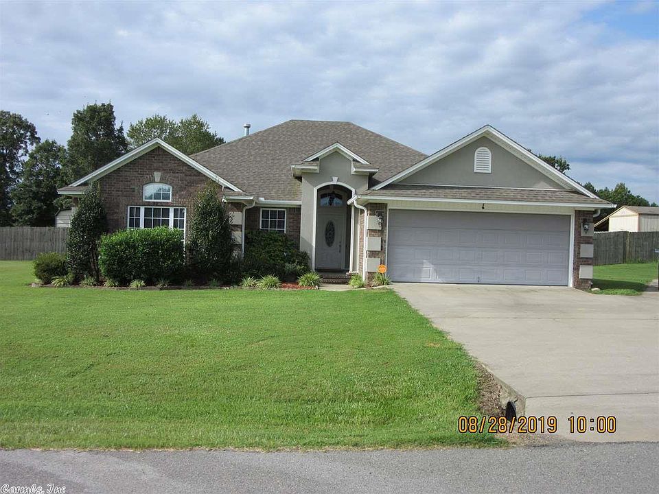 1st image of 31 Matt Ln
