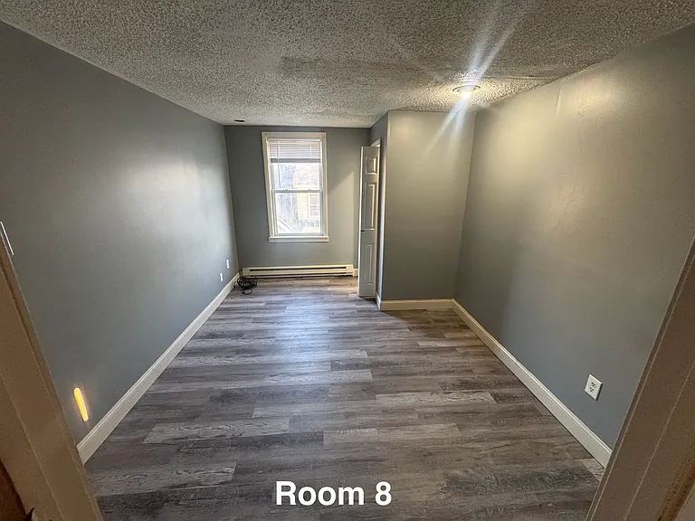 88 Bernard St #RM — Photo 13