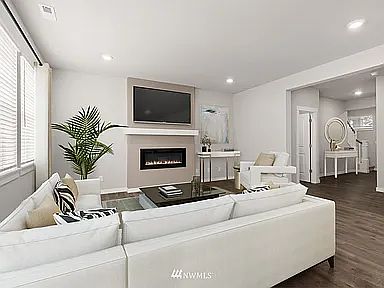 2nd image of 11031 Emmons Ct E