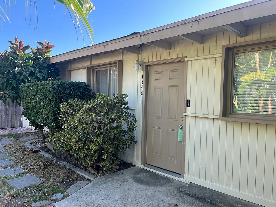 1340 Limu Dr
