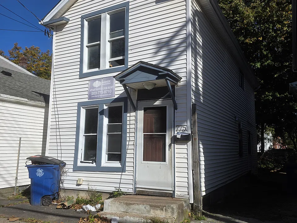 775 Dixwell Ave