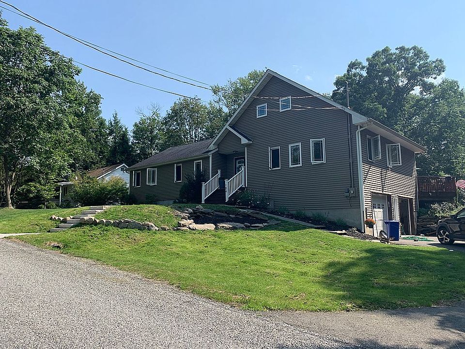 2nd image of 104 Fenner Rd