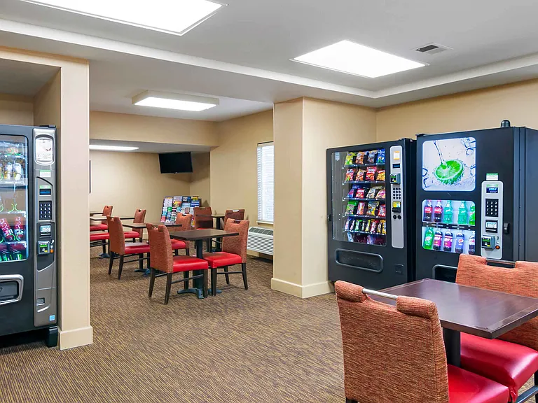Breakfast Room